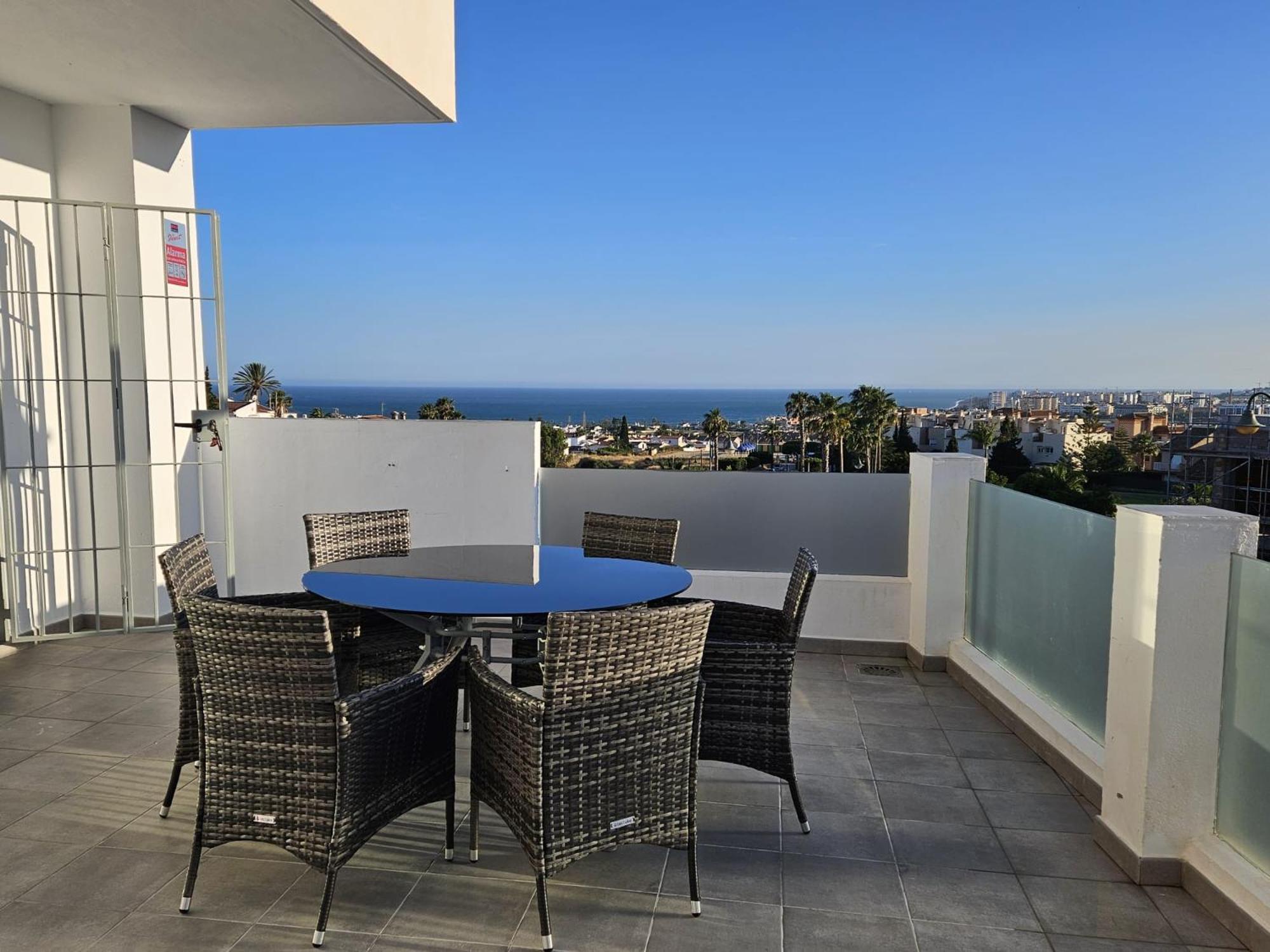 Golf En Baviera Con Vistas Al Mar Apartment Caleta De Velez Exterior photo