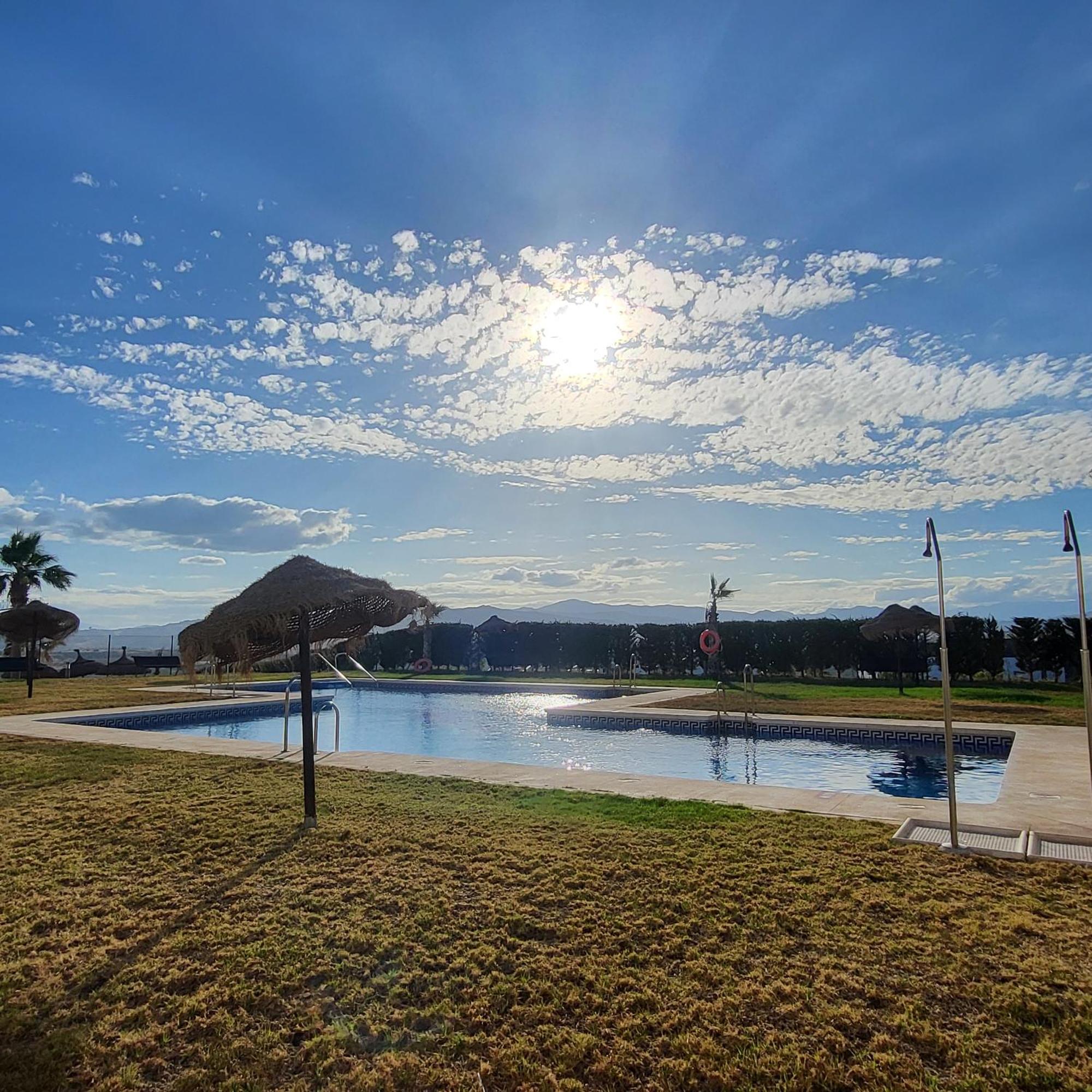 Golf En Baviera Con Vistas Al Mar Apartment Caleta De Velez Exterior photo